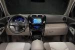 Toyota RAV4 EV 2012 года